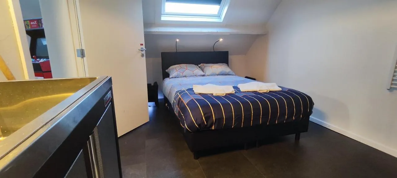 Aparthotel Penthouse 40 M2 à Zemst 0*,